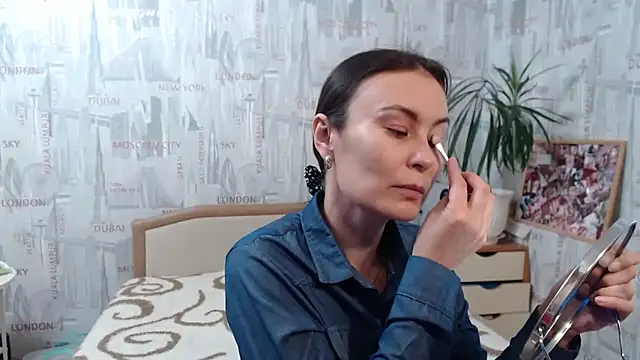 GinaQSoul online show from 10.05.25