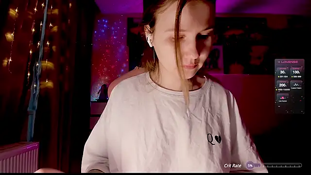 Snapshot of GoodWitch_ chatting on 12.25.24 GoodWitch online show from 12.25.24
