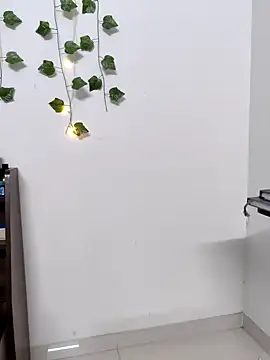 MumbaiMaskGirl online show from 01.16.25