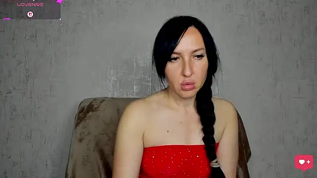 Snapshot of MissGulia chatting on 07.21.26 MissGulia online show from 07.21.26