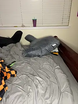 Snapshot of Kira_tattoo chatting on 01.10.25 Kira tattoo online show from 01.10.25