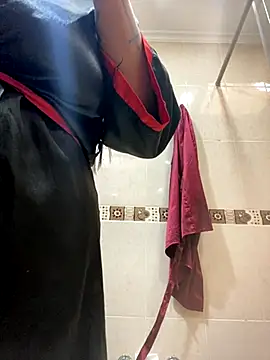 Fancyxlove online show from 10.29.25