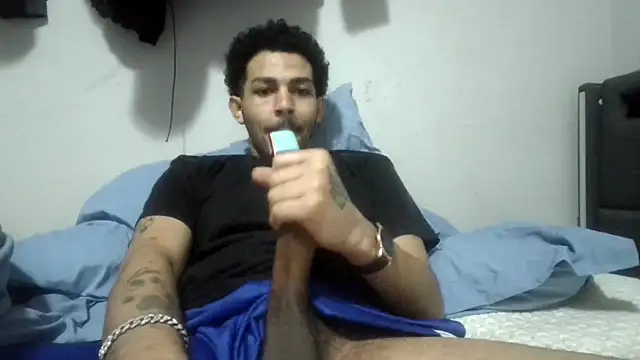 Snapshot of bigdickjojo69 chatting on 03.07.26 bigdickjojo69 online show from 03.07.26