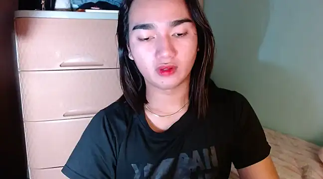 Snapshot of CasandraDiaz chatting on 01.21.25 CasandraDiaz online show from 01.21.25