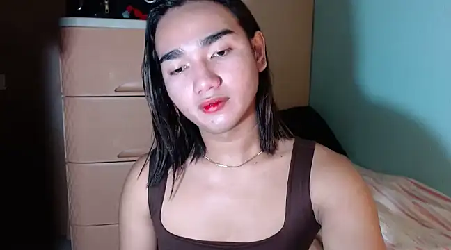 Snapshot of CasandraDiaz chatting on 01.22.25 CasandraDiaz online show from 01.22.25