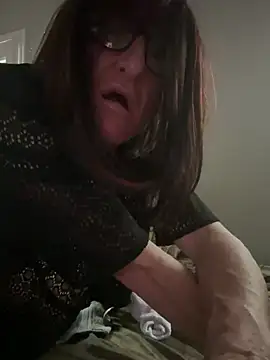 Snapshot of HelloKittyLapDog chatting on 03.16.26 HelloKittyLapDog online show from 03.16.26