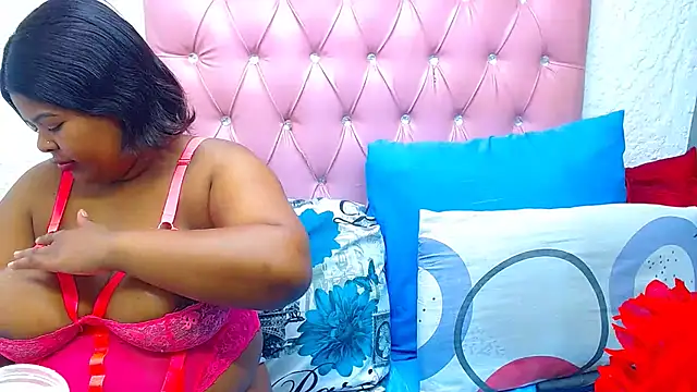 Ebonyhotass26 online show from 07.31.26