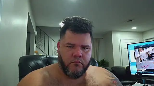 Snapshot of Gabihotxxx1 chatting on 05.29.26 Gabihotxxx1 online show from 05.29.26