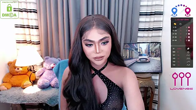 Fantacyoflove online show from 10.22.25