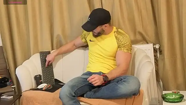 MauroTwin online show from 10.29.25