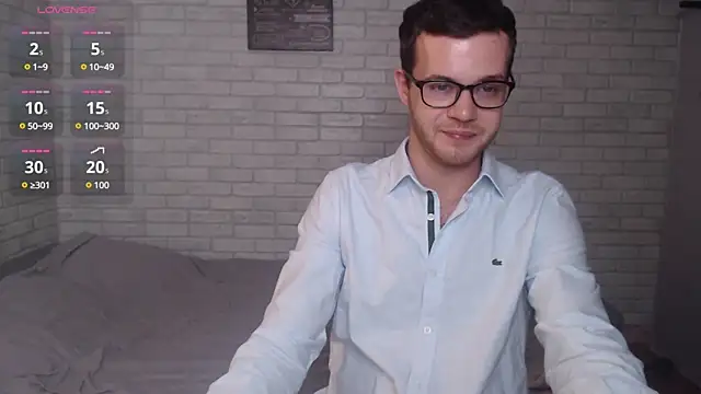 Snapshot of Alexxx_horny chatting on 01.10.25 Alexxx horny online show from 01.10.25