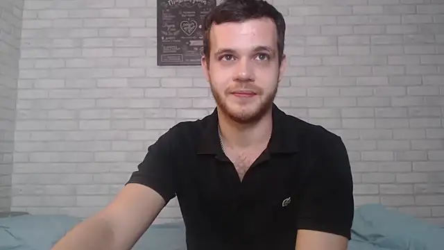 Snapshot of Alexxx_horny chatting on 01.18.25 Alexxx horny online show from 01.18.25