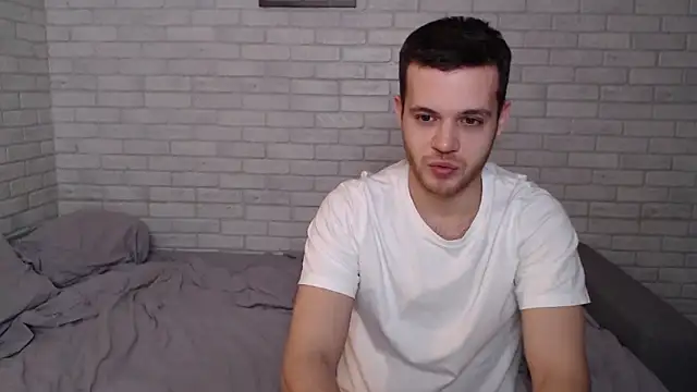 Snapshot of Alexxx_horny chatting on 02.24.25 Alexxx horny online show from 02.24.25