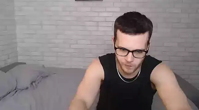 Snapshot of Alexxx_horny chatting on 02.25.25 Alexxx horny online show from 02.25.25