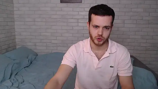 Snapshot of Alexxx_horny chatting on 03.06.25 Alexxx horny online show from 03.06.25