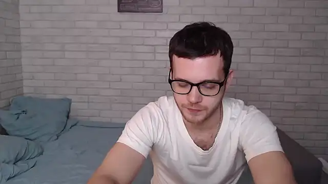 Snapshot of Alexxx_horny chatting on 03.09.25 Alexxx horny online show from 03.09.25