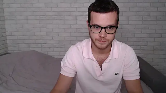 Snapshot of Alexxx_horny chatting on 09.26.25 Alexxx horny online show from 09.26.25