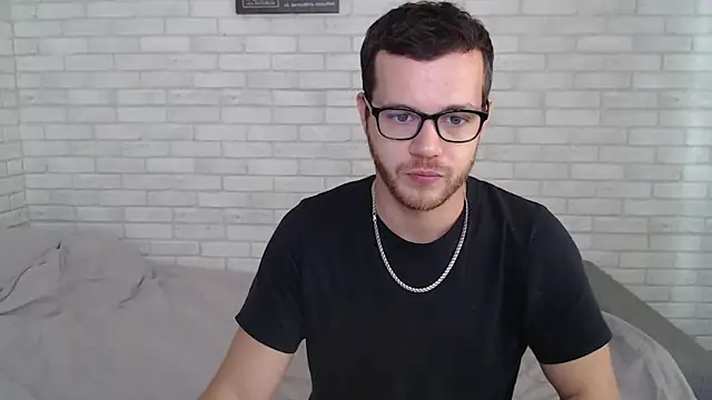 Snapshot of Alexxx_horny chatting on 10.01.25 Alexxx horny online show from 10.01.25