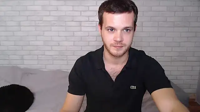 Snapshot of Alexxx_horny chatting on 10.05.25 Alexxx horny online show from 10.05.25