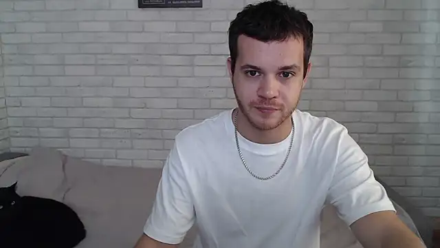 Snapshot of Alexxx_horny chatting on 10.09.25 Alexxx horny online show from 10.09.25