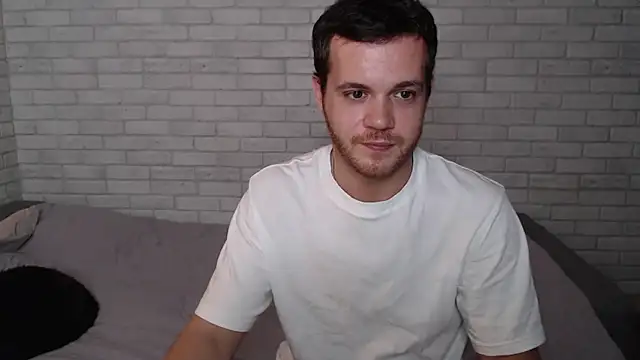 Snapshot of Alexxx_horny chatting on 10.12.25 Alexxx horny online show from 10.12.25