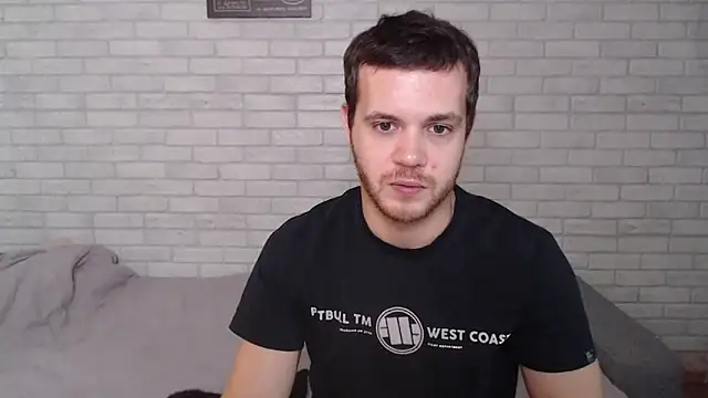 Snapshot of Alexxx_horny chatting on 10.15.25 Alexxx horny online show from 10.15.25