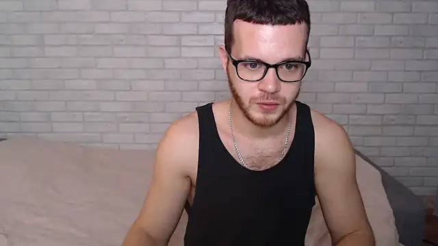 Snapshot of Alexxx_horny chatting on 11.05.25 Alexxx horny online show from 11.05.25