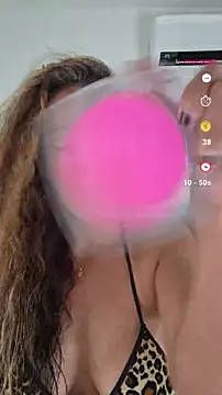 YOURSDEBORA online show from 11.18.25