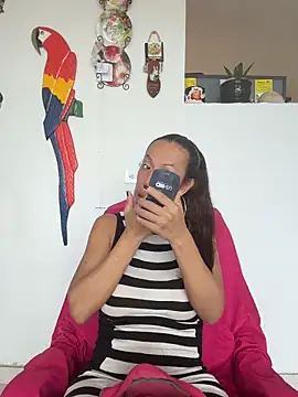 Snapshot of YOURSDEBORA chatting on 05.31.26 YOURSDEBORA online show from 05.31.26