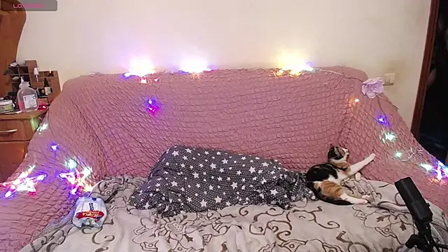 Wings of A Butterfly online show from 01.12.25