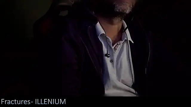  x rated  online show from 02.10.25