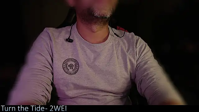  x rated  online show from 03.04.25