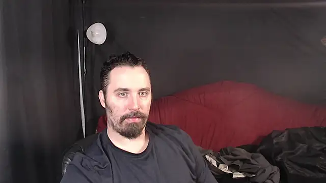 Metalstud online show from 02.18.25