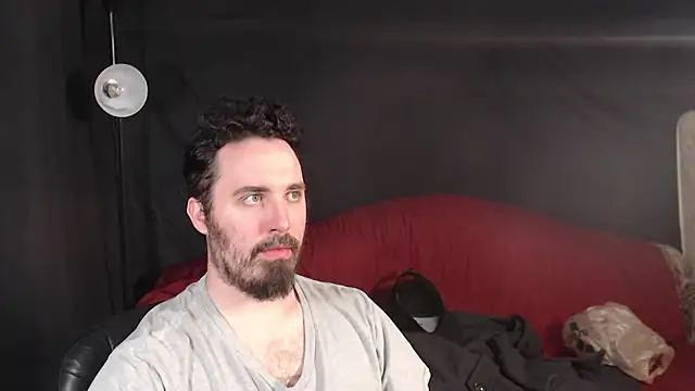 Metalstud online show from 03.11.25