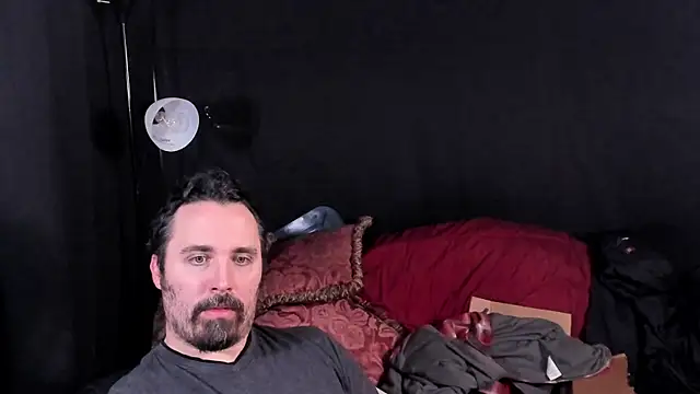 Metalstud online show from 11.30.25