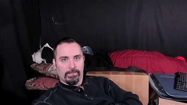 Metalstud online show from 01.11.26