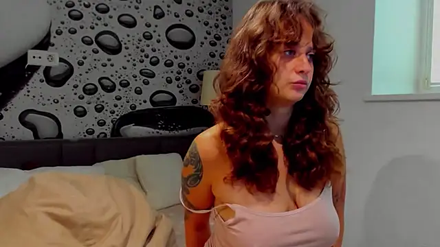 AlmaFancy online show from 11.22.25