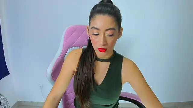 MeganWhite3 online show from 01.07.25