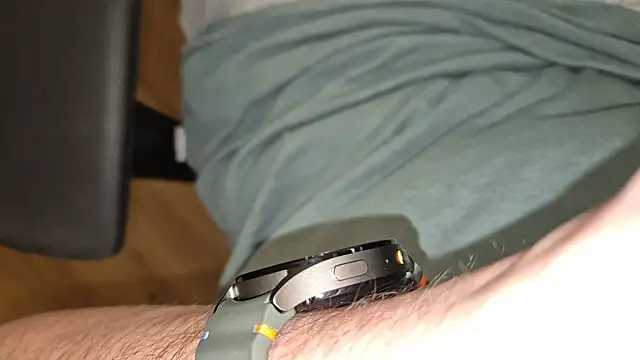 -luckybong- online show from 02.21.25