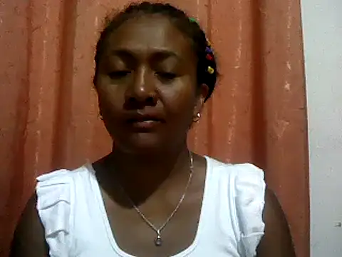 Snapshot of sexyladii chatting on 01.14.25 sexyladii online show from 01.14.25