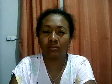 Snapshot of sexyladii chatting on 03.14.25 sexyladii online show from 03.14.25