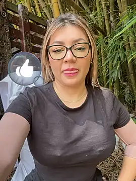 Snapshot of DIANITA_1988 chatting on 03.14.26 DIANITA 1988 online show from 03.14.26