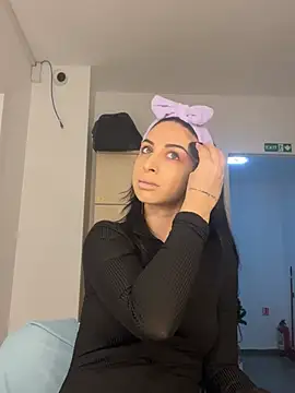 MeganHopeX online show from 12.22.24