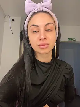 MeganHopeX online show from 01.30.25