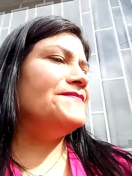 salomexlove 20 online show from 10.20.25