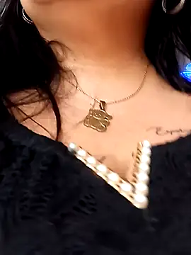 salomexlove 20 online show from 10.25.25