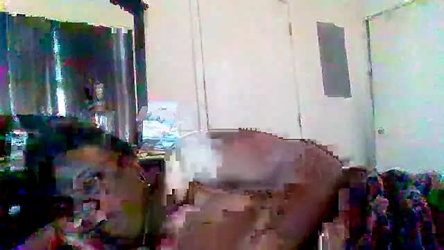 Snapshot of MzShyne chatting on 10.10.25 MzShyne online show from 10.10.25