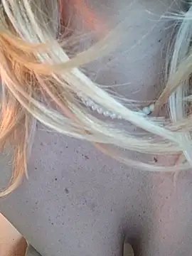 Vivian115 online show from 12.23.25