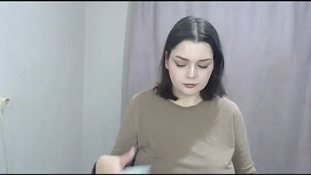 ohhhMie online show from 12.14.25