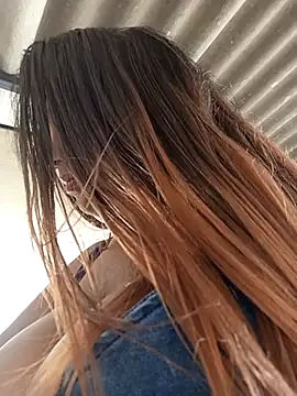 AbellaLizz online show from 02.19.25